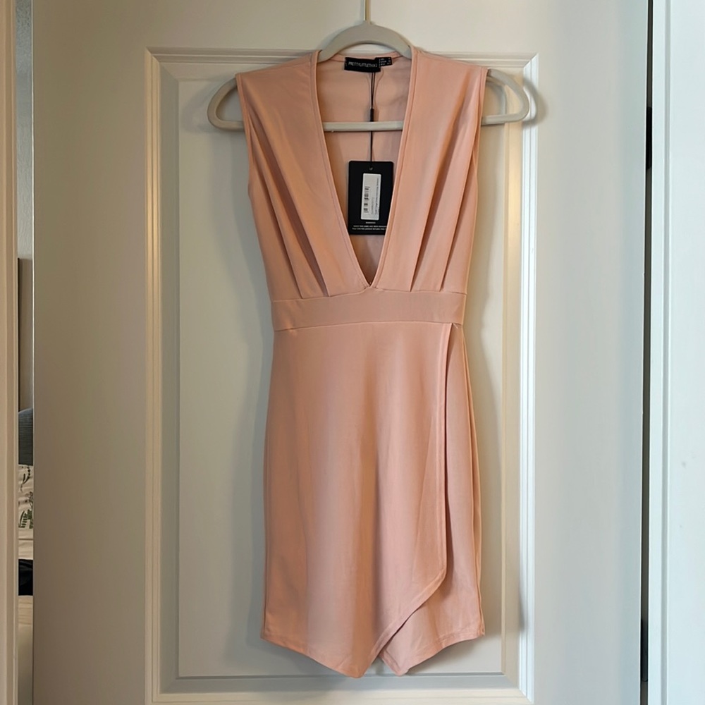 V Neck Blush Sleeveless Bodycon Mini Dress